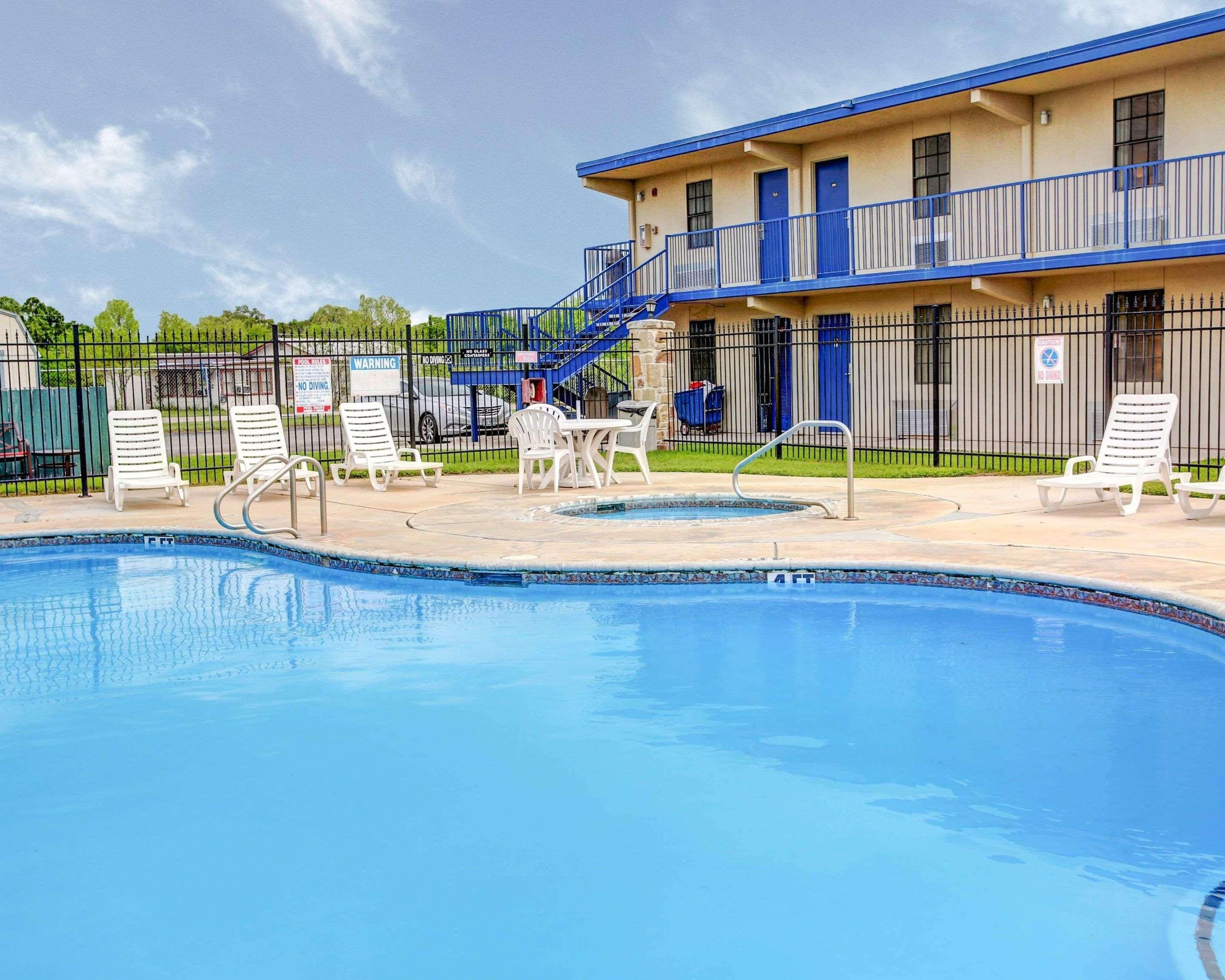 Rodeway Inn New Braunfels Eksteriør bilde